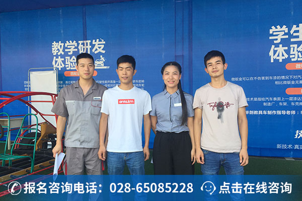 ���һ�ӭ����������º�����ɶ���ͨ���ͥ������ע����ߵڶ�λ�����º���