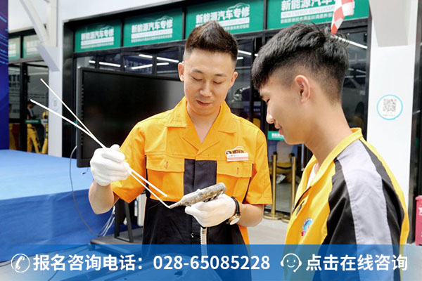 �ξ������ڸ���ͨѧ���ֳ�ָ��ά�޼���(1)