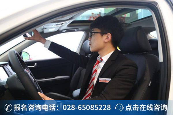 �޳翵���ڰ�ͻ����Գ���